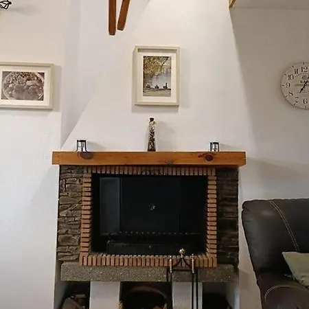 Casa 3 Vents A Santa Leocadia * Sainte-Léocadie